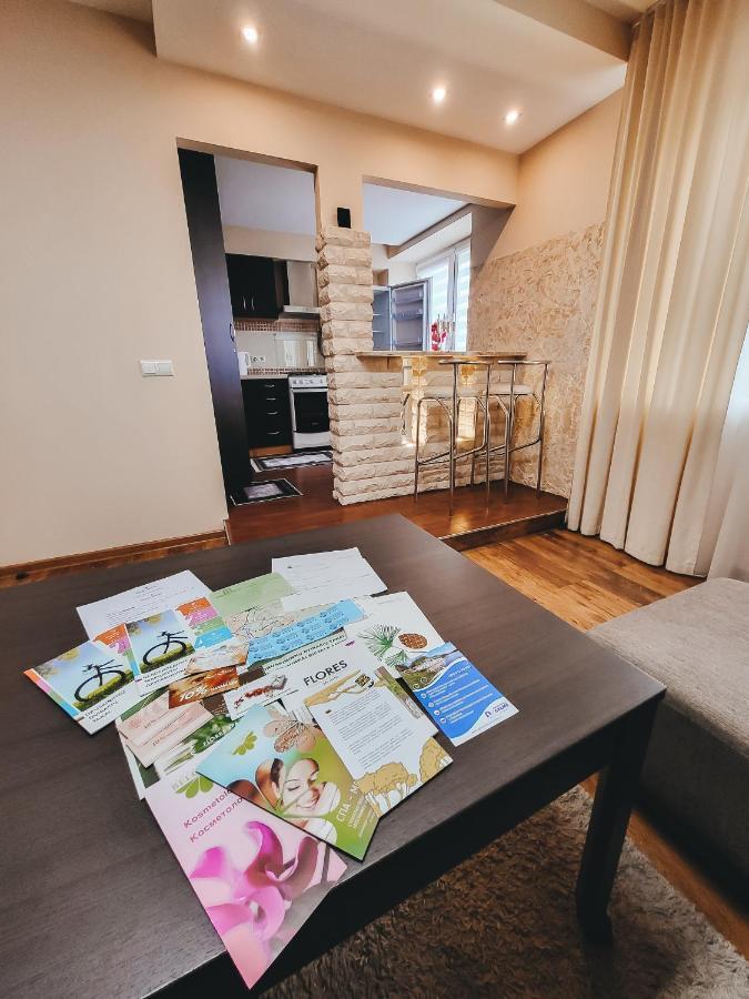 Апартаменти Oksanos Apartamentai Druskininkuose Друскінінкай Екстер'єр фото